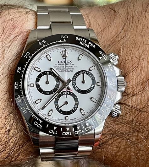 rolex daytona handgelenk|Rolex daytona chronograph hand.